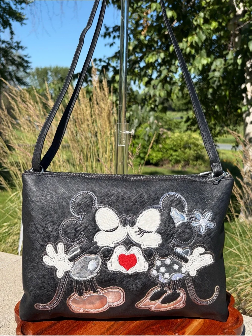 Disney Parks Mickey & Minnie Kissing Crossbody Bag NWT